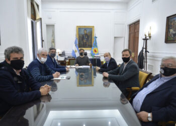 Carbap se reunió con Kicillof: El gobernador bonaerense habló de todo menos del “cepo cárnico”