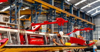 Agroempresas: Vassalli premia a sus empleados que se vacunen mientras Molinos Agro facturó un 60% más