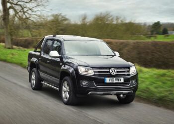 Con ingreso récord de agrodivisas, concesionarios piden al gobierno que entregue más dólares al sector automotriz porque no pueden satisfacer la demanda