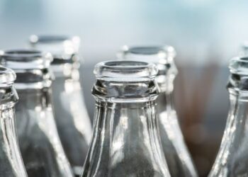 ¿Se viene el vino con botella retornable? La industria vitivinícola argentina está a un paso de ingresar en una crisis profunda por la falta de vidrio