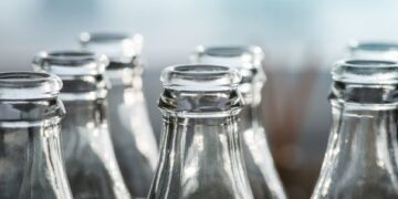 ¿Se viene el vino con botella retornable? La industria vitivinícola argentina está a un paso de ingresar en una crisis profunda por la falta de vidrio