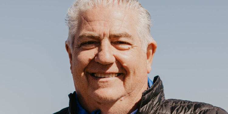 Debería llamarse “Pasión”: Marcelo Passón hace el ciclo ganadero completo en un campo de suelos pobres de Ameghino y sin comprar alimentos