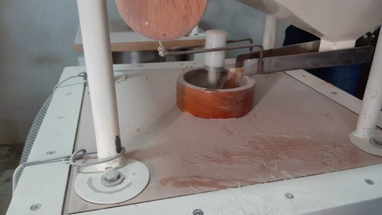 Después de años de hacer agricultura tradicional, los Calderón apostaron al modelo agroecológico y hoy hasta producen su propia harina orgánica