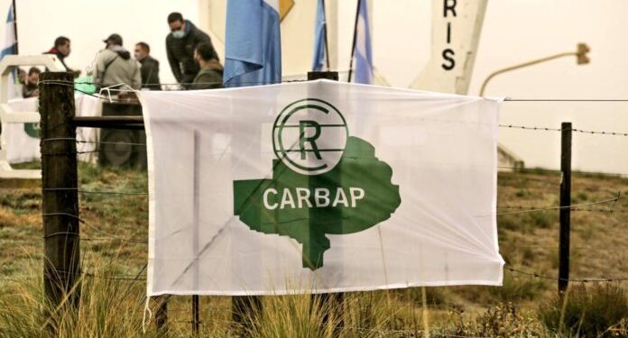 Rechazo ruralista a los dichos de Domínguez sobre nuevas intervenciones sobre el mercado de carne, trigo y maíz