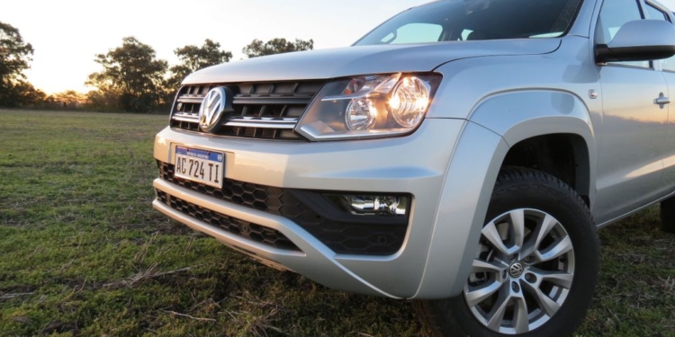 La demanda de camionetas sigue superando con creces a la oferta disponible: Ruegan al gobierno que libere divisas para el sector automotriz