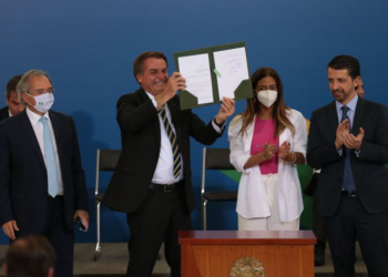 Bienes culturales: Bolsonaro creó una herramienta para que las empresas agropecuarias brasileñas puedan comenzar a vender bonos de carbono