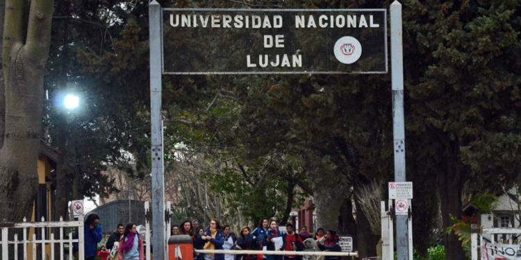 Ensayos en peligro: Docentes de la Universidad de Luján denuncian que hay interés por urbanizar parte del campo universitario a través de créditos Procrear