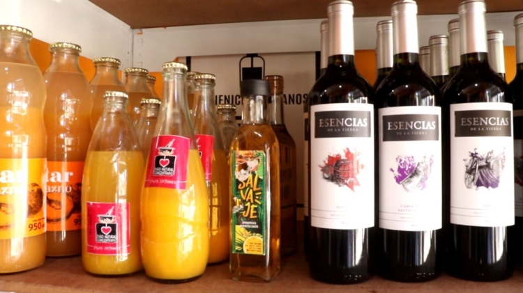 Muchacha campesina: Antonella Ramos nació “monte adentro” y ahora forma parte de una red que promueve el comercio justo para ese tipo de comunidades