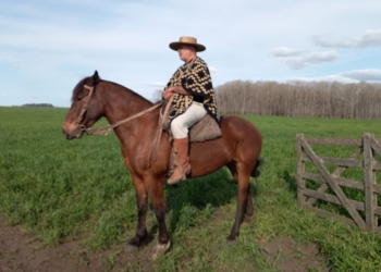 Manuel Samartino explica cuál es el secreto de su trabajo con los caballos en Rauch: “Si te entregaran a un Messi, la habilidad de un domador consiste en no desaprovechar esas capacidades”