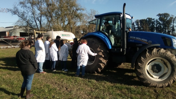 Ensayos en peligro: Docentes de la Universidad de Luján denuncian que hay interés por urbanizar parte del campo universitario a través de créditos Procrear