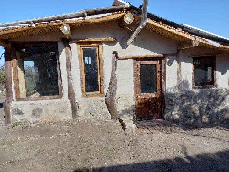 José Zarco construyó su propio paraíso arriba de los cerros: Un agrónomo que se especializó en mejorar el paisaje con materiales del mismo paisaje