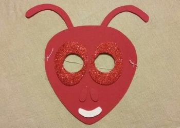 Las crónicas del bicho anónimo: El apagón de WhatsApp encendió las alarmas en los campos sin señal