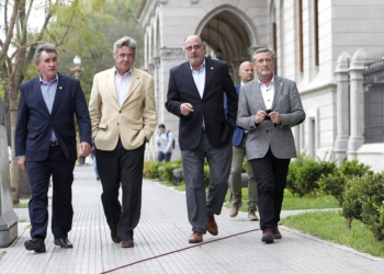 Los cuatro latinos: Luego del “sabor a poco”, la Mesa de Enlace ensaya “un paso adelante” para las carnes y “malas señales” para el maíz