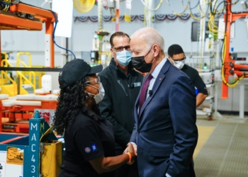 Noticia bajista: Joe Biden interviene el mercado de petróleo por medio de la venta de reservas estratégicas