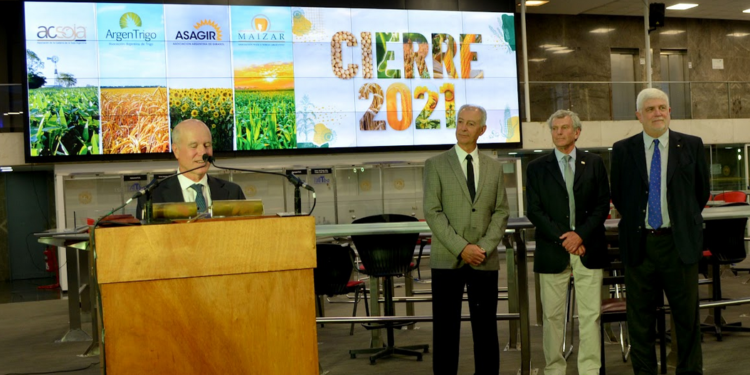 Las cuatro cadenas agrícolas pidieron un acuerdo entre “todos los partidos mayoritarios” para comenzar a establecer políticas de Estado