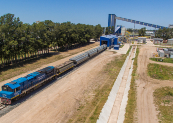Las terminales de ACA y Cofco en Timbúes ya tienen habilitada una conexión ferroviaria con el Belgrano Cargas