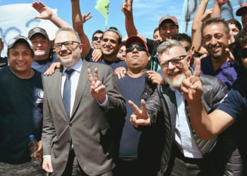 Adivinanza: ¿Quién aspira más divisas en la economía argentina? ¿El turismo o China?