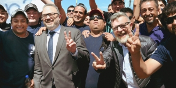 Adivinanza: ¿Quién aspira más divisas en la economía argentina? ¿El turismo o China?