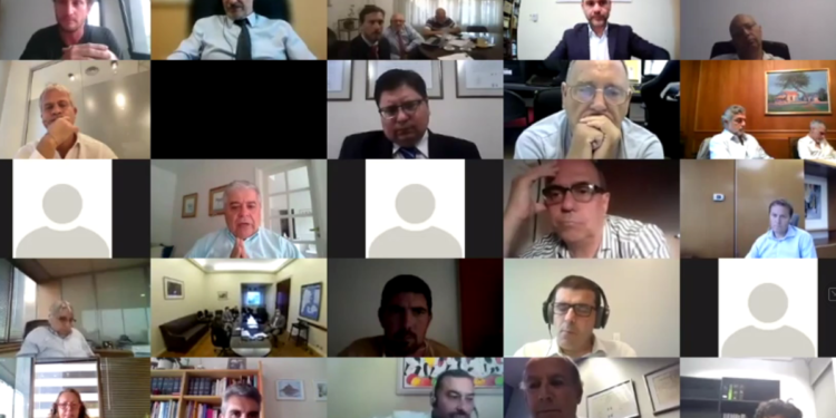 El concurso de Vicentin en la recta final: Tres agroindustrias quieren salvar a la empresa, pero las entidades bancarias están perdiendo la paciencia