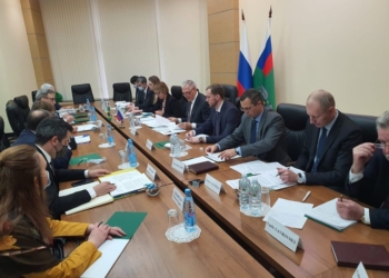 Lo importante primero: La ministra de Agricultura de Brasil viajó hasta Rusia para asegurar la provisión de fertilizantes