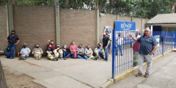 Argentina insólita: Trabajadores aceiteros lanzaron un paro contra las industrias para pedir que sus salarios no sean recortados por el impuesto a las Ganancias