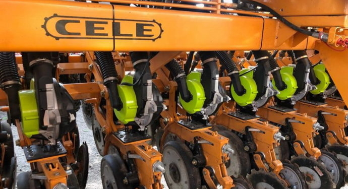 La crisis cambiaria empaña el buen momento de la maquinaria agrícola: “Sin inconvenientes habríamos podido vender toda la producción del año 2023”, asegura Hugo Leguizamón