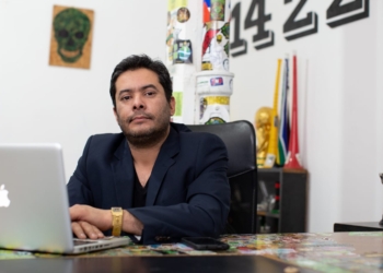 Leandro Ayala se vinculó con el cannabis en la galería Bond Street y ahora quiere desarrollar a partir de ese cultivo una agroindustria en el Chaco