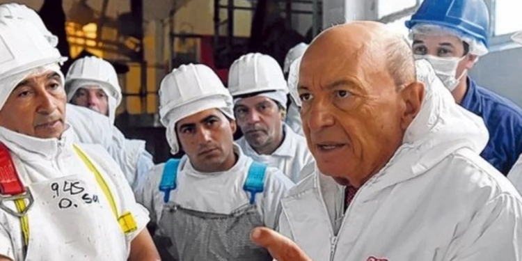 Este vez sin presiones, Alfredo Coto decidió anular un compra de novillos en Liniers, que terminó siendo barata