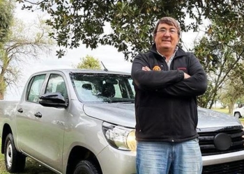 ¡Mirá el Guille, se compró la chata pagando con pokemones! Primera venta de una camioneta con token