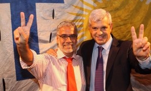 Domínguez y Feletti repiten el aburrido juego del policía bueno y policía malo: Uno promete diálogo mientras el otro amenaza con más retenciones