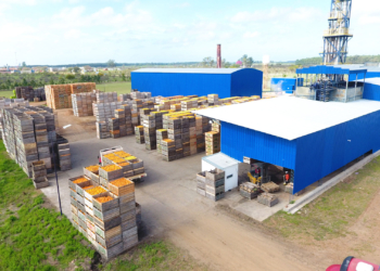 Jucofer: Cumplió cinco años la cooperativa que le saca el jugo a los cítricos y ayuda a que los productores no sean exprimidos