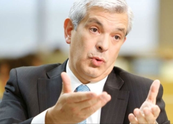 Si cepo, no sepo: En jeringoso o en castellano, Domínguez no quiere admitir que no sabe cómo siguen las restricciones a la carne