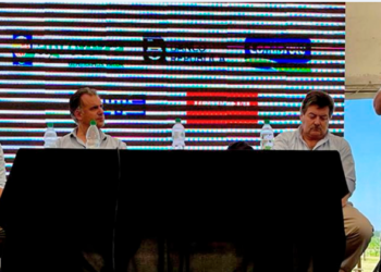 Lacalle Pou, al entregar un campo a tamberos, afirmó que “estamos comprometidos con la producción agropecuaria, el país y la familia rural”