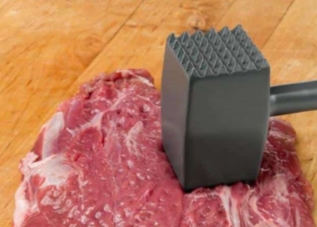 El cepo a la exportación de carne abarató $20 el kilo al consumidor, pero provocó un atraso considerable para los ganaderos