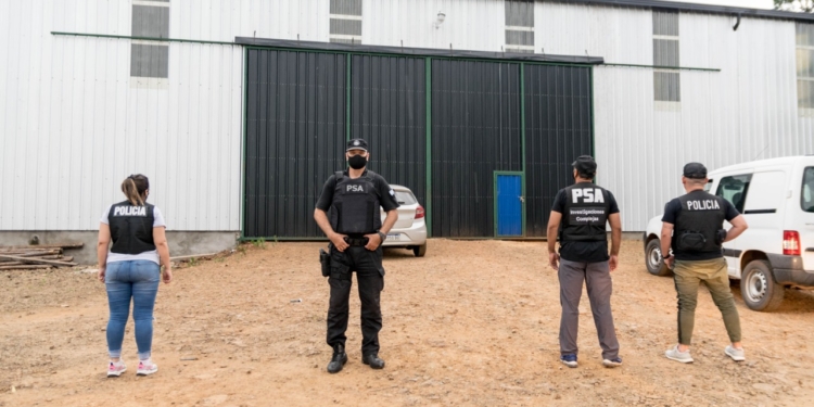 La Policía de Seguridad Aeroportuaria desbarató una organización que pretendía vender el 0,0006% de la cosecha de soja de manera ilegal