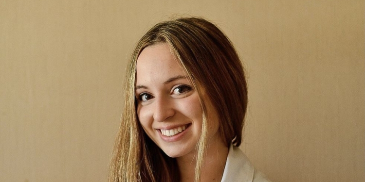 Con sólo 23 años, Julieta Porta ya tiene un curriculum tan extenso como muchos emprendedores que la doblan en edad