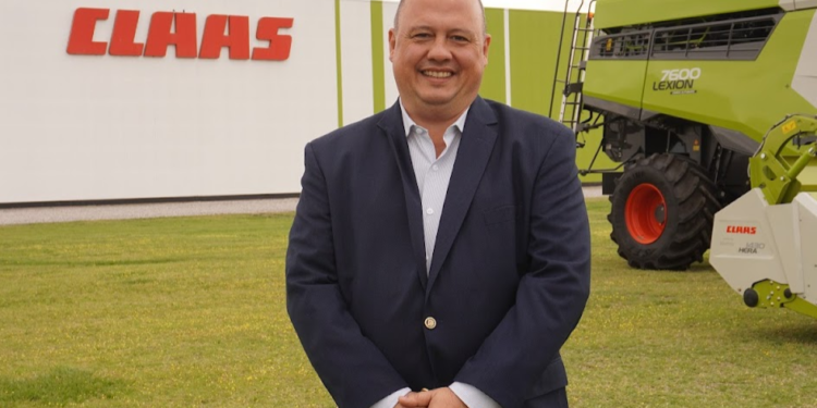 El “pase” del año no es de fútbol: Santiago Larroux, un ex John Deere, ingresó a Claas con el propósito de “comerse la cancha”