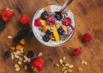 La frambuesa del postre: En El Bolsón hay un lugar donde se producen frutas finas, cereales, yogures, quesos, helados y hasta novedosos trigos, todo con certificación orgánica