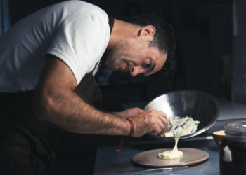 Facundo Gallardo prepara alimentos fermentados y hace años que está detrás del “Santo” Gargal: “Es un hongo nativo muy especial y buscarlo es como un retiro espiritual”