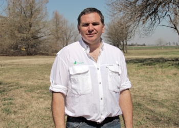 Federico Landgraf representa a la industria de agroquímicos y reconoce que “hay que construir una agenda de trabajo para comunicarnos con la sociedad”
