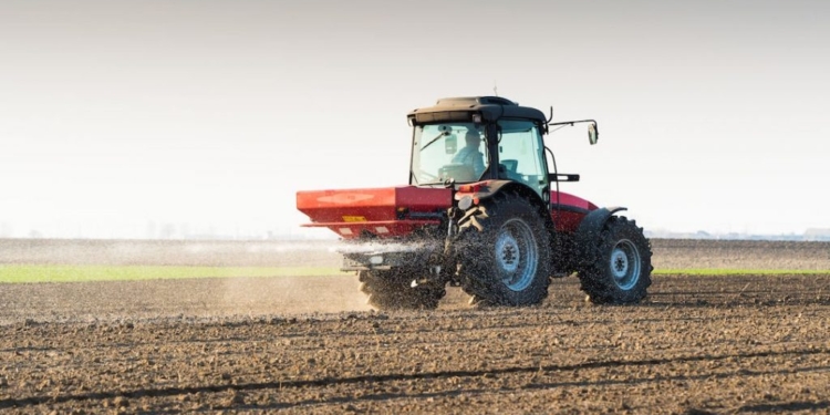 El mejor argumento para decirle al gobierno que no suba retenciones: El uso de fertilizantes volvió a crecer en 2021 de la mano del trigo y el maíz