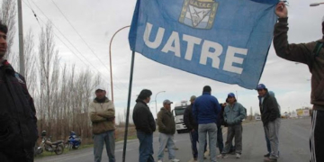 La UATRE amenazó con paros y cortes de ruta si no aparece un bono de fin de año para los trabajadores rurales