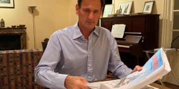 La catarsis de Armstrong: El día en que los autoconvocados se sacaron el entripado y dijeron de todo