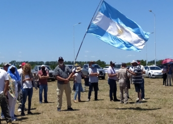 La catarsis de Armstrong: El día en que los autoconvocados se sacaron el entripado y dijeron de todo