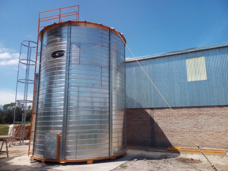 Por el empuje de un grupo de productores, Formosa tendrá operativa en febrero su primera planta de procesamiento de soja