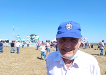 Con 83 años de chacarero, Roberto Petrini fue a Armstrong y mantiene vivos los reclamos del campo: “La gente no se siente representada por ese que ahora habla en C5N”