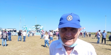 Con 83 años de chacarero, Roberto Petrini fue a Armstrong y mantiene vivos los reclamos del campo: “La gente no se siente representada por ese que ahora habla en C5N”